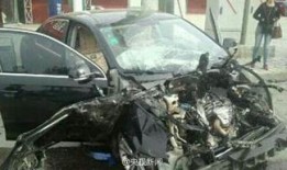 新闻爆料大车车祸事件视频,事故原因引关注